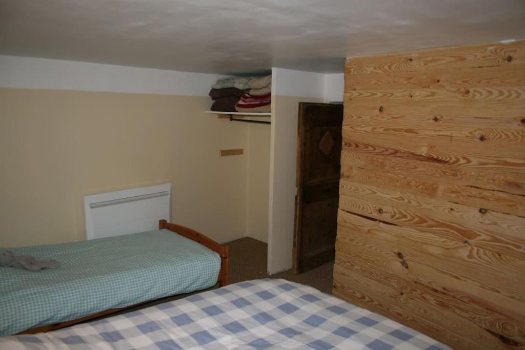 Chalet Avec Vue Sur Le Fort De Chateau Queyras מראה חיצוני תמונה