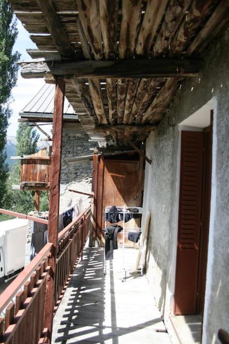 Chalet Avec Vue Sur Le Fort De Chateau Queyras מראה חיצוני תמונה